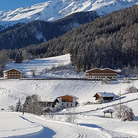 Hotel Kranebitt Val di Vizze Exteriör bild