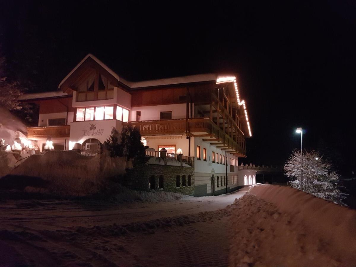 Hotel Kranebitt Val di Vizze Exteriör bild