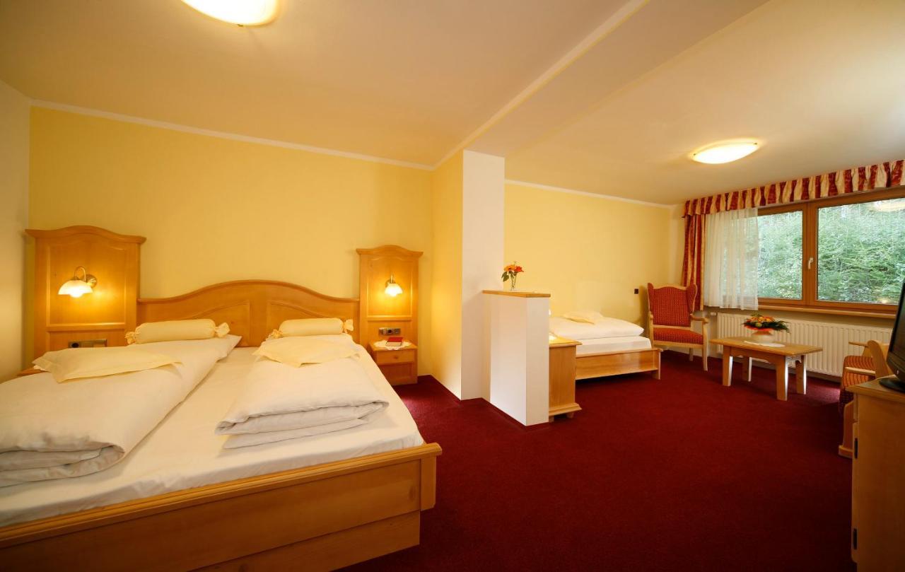 Hotel Kranebitt Val di Vizze Exteriör bild