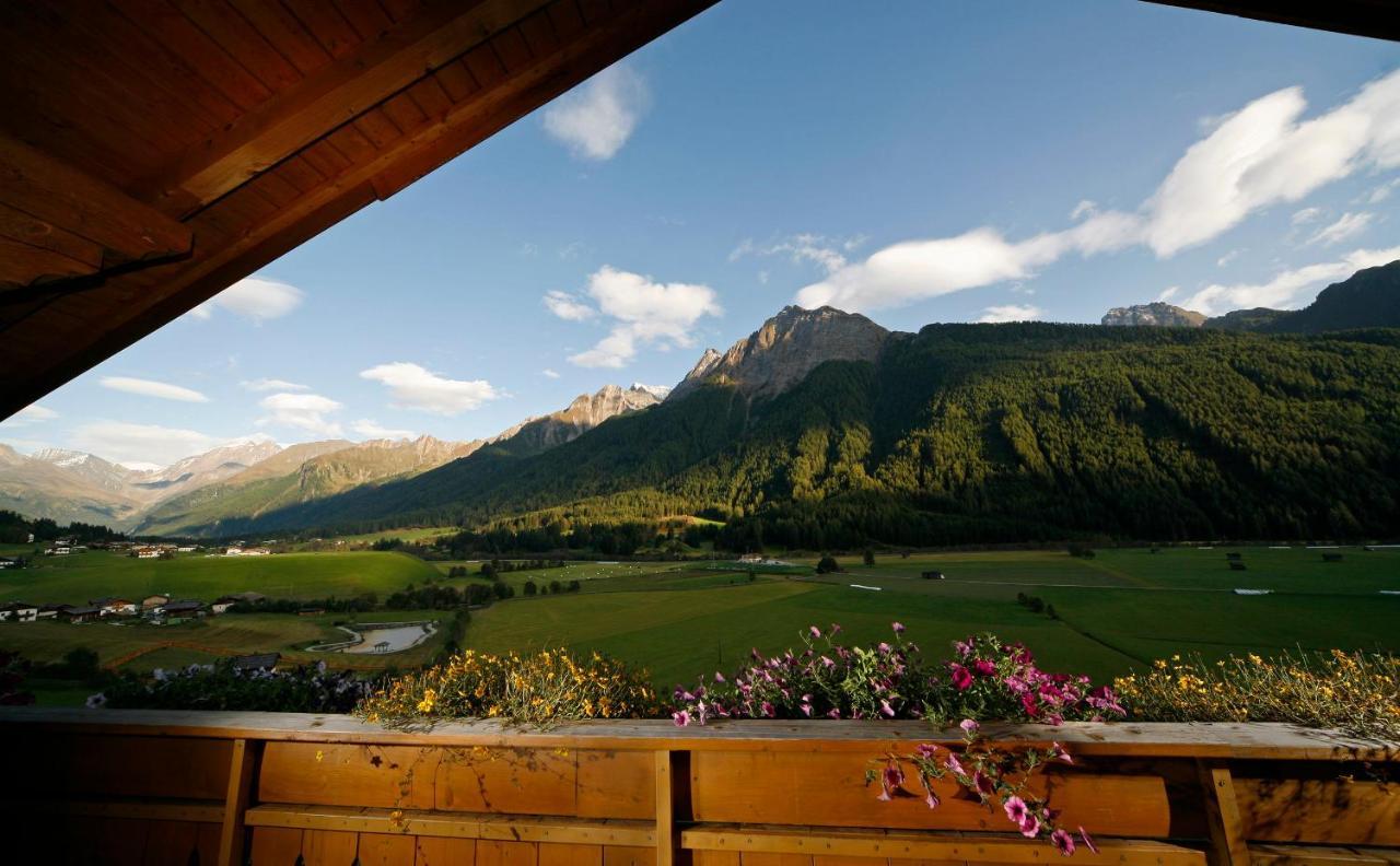 Hotel Kranebitt Val di Vizze Exteriör bild