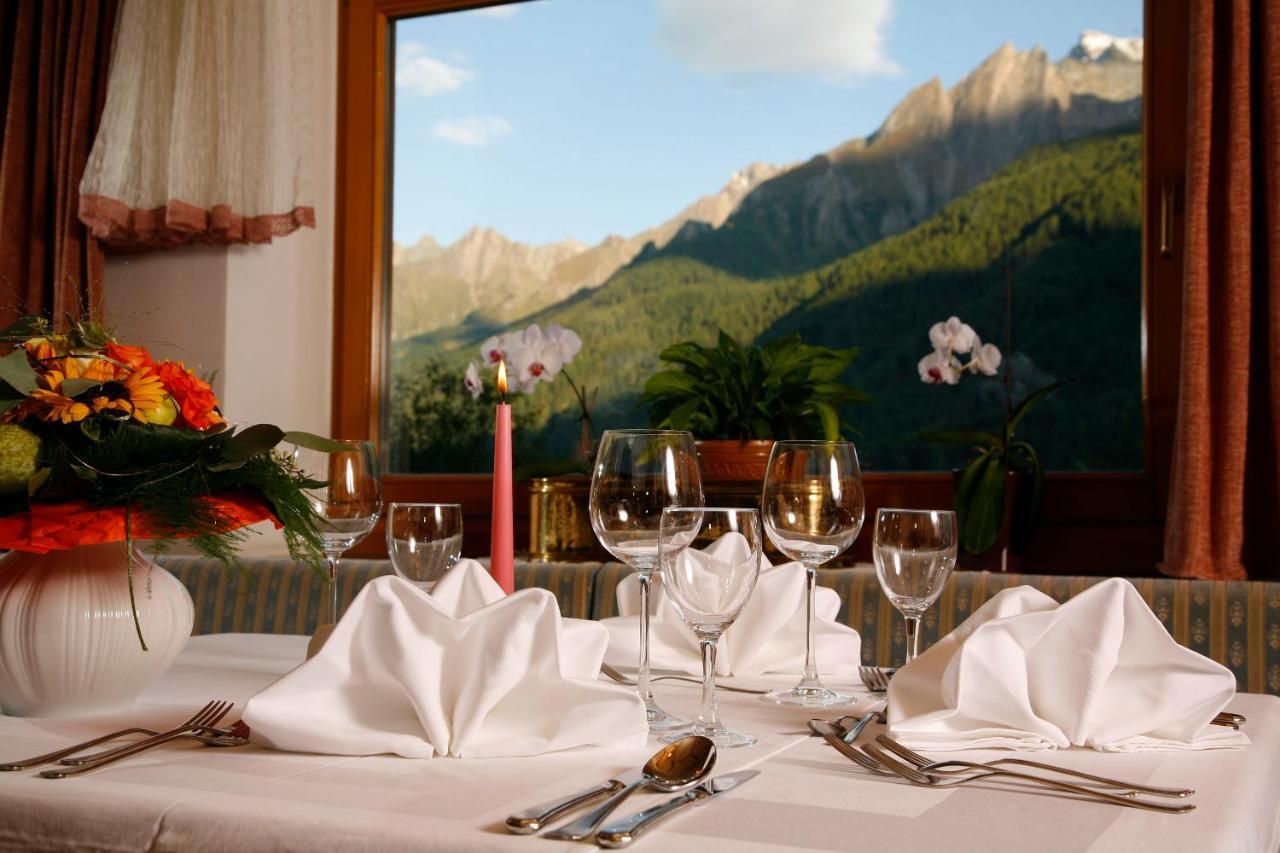 Hotel Kranebitt Val di Vizze Exteriör bild